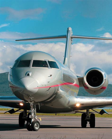 vistajet private jet hire